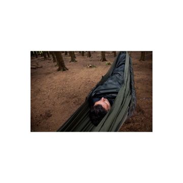 HAMMOCK QUILT