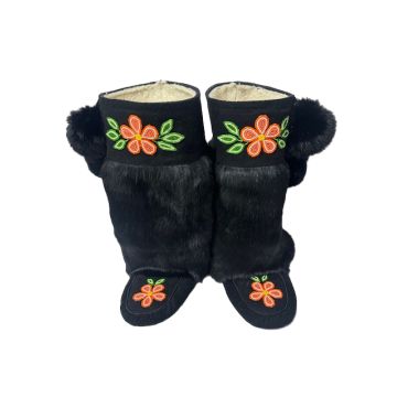 MUKLUKS-BLACK W/ORANGE FLOWER