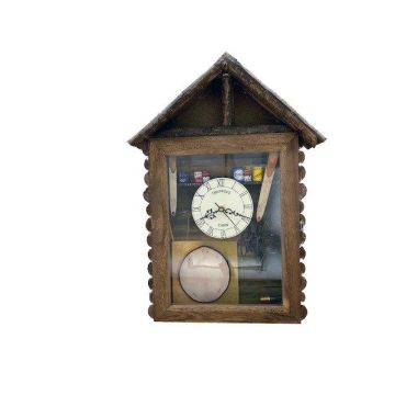 TRAPPERCABIN CLOCK